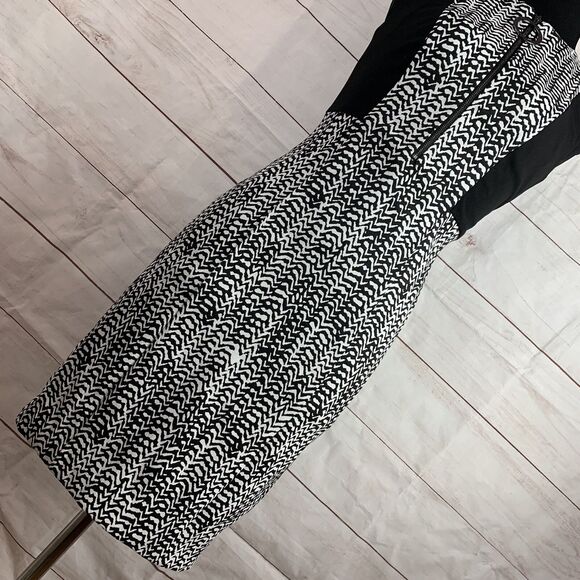 DKNY Dress Bodycon Slim 2 XS Black White zipper Stretch zigzag animal Colorblock - Picture 8 of 16